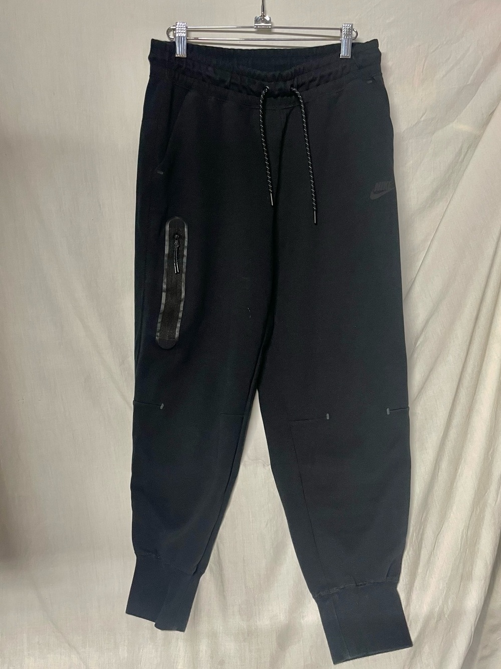 Nike Sportswear Tech Fleece Pants 
Women’s sz Medium Jogger sz Medium